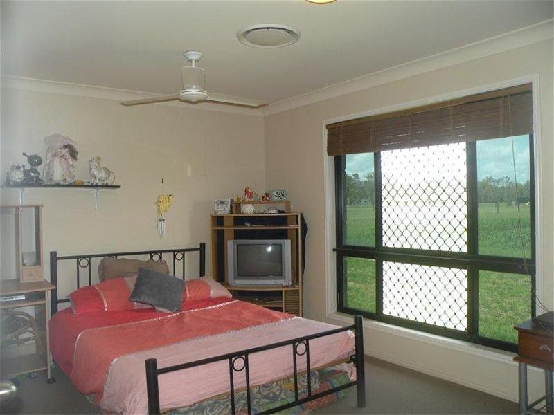 53 Sturt Drive, Glenlee QLD 4711