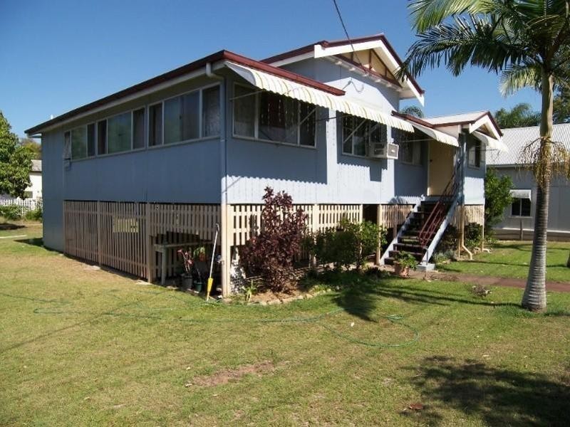 16 Musgrave Street, Berserker QLD 4701