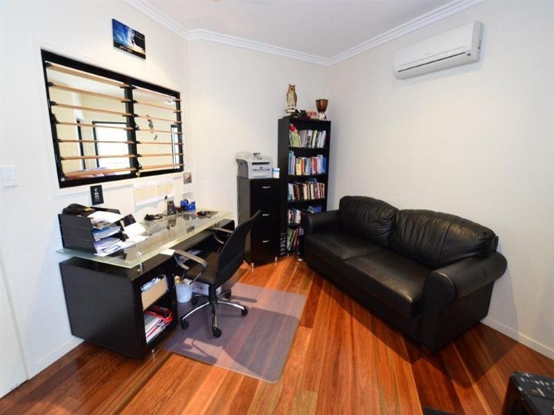 10 McRae Place, Frenchville QLD 4701