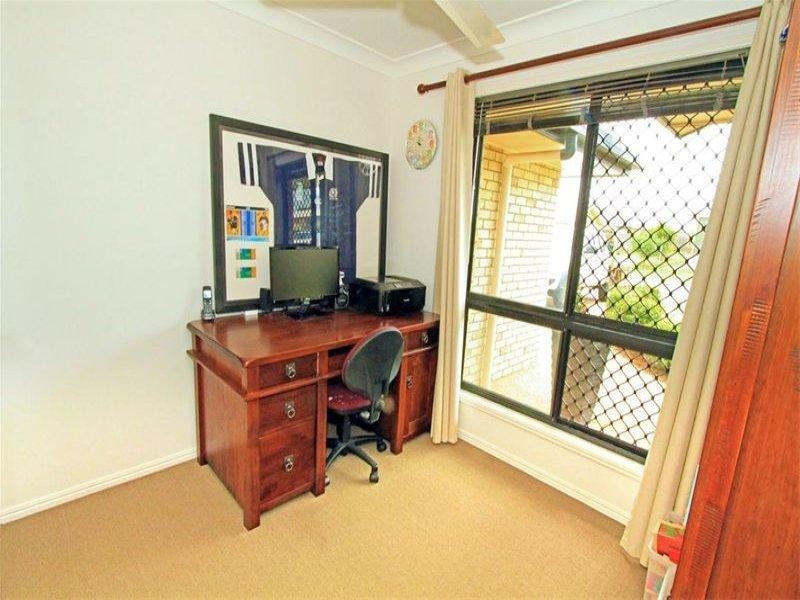 4 Kristin Close, Gracemere QLD 4702