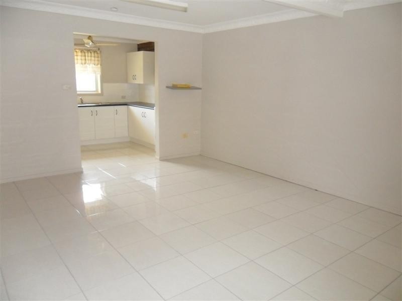 2/137 Talford Street, Allenstown QLD 4700