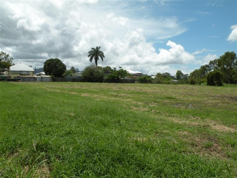 401 Alma Street, Depot Hill QLD 4700