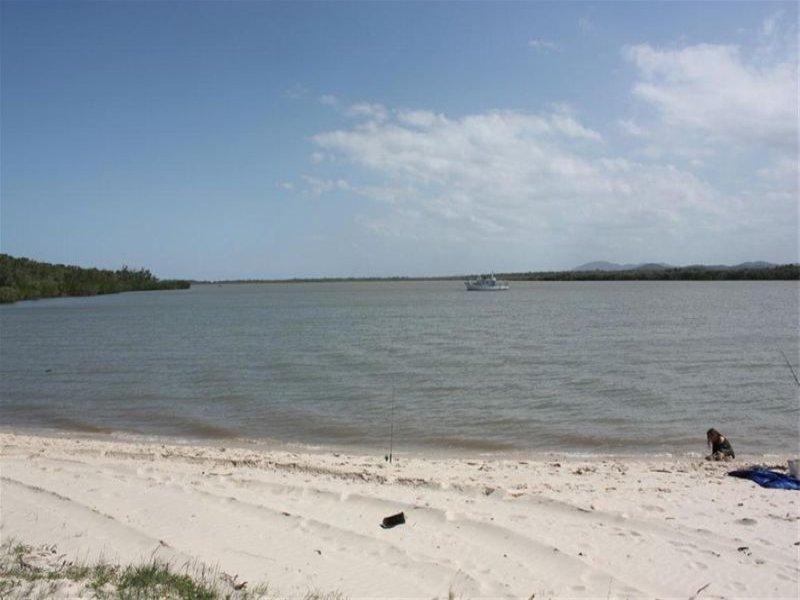 16 Forest Road, Zilzie QLD 4710