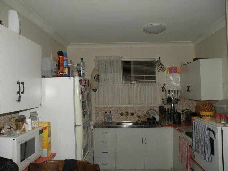 9 Harriette Street, Park Avenue QLD 4701