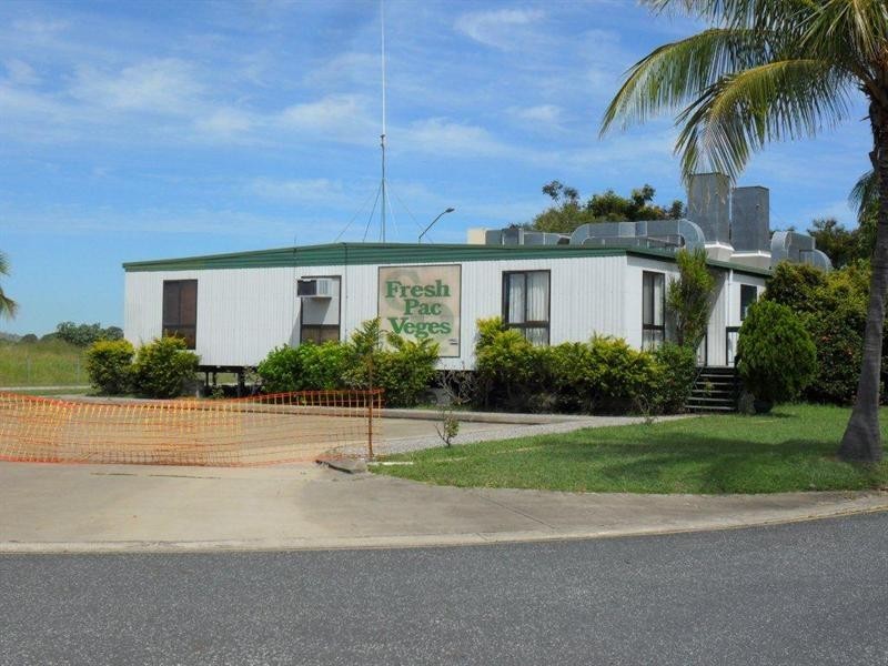 Cnr. Apron Drive and Canoona Road, West Rockhampton QLD 4700
