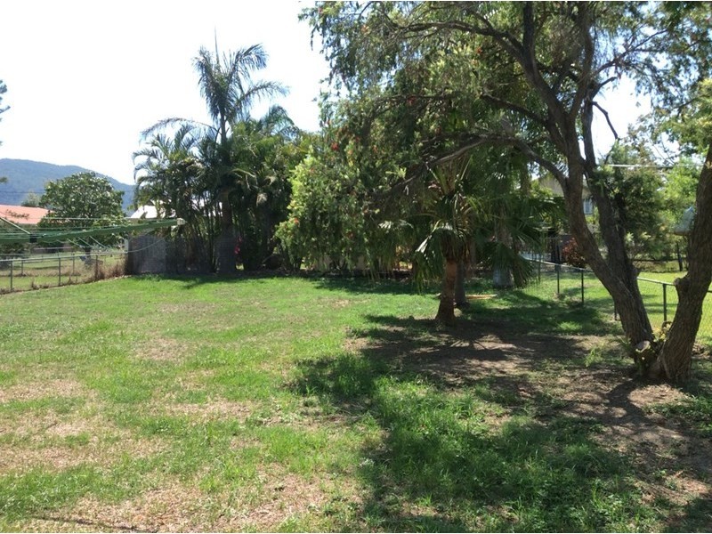 290 Waterloo Street, Berserker QLD 4701