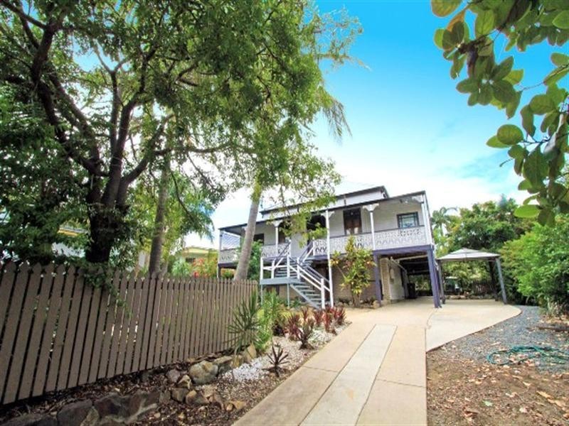 16 Turner Road, Wandal QLD 4700