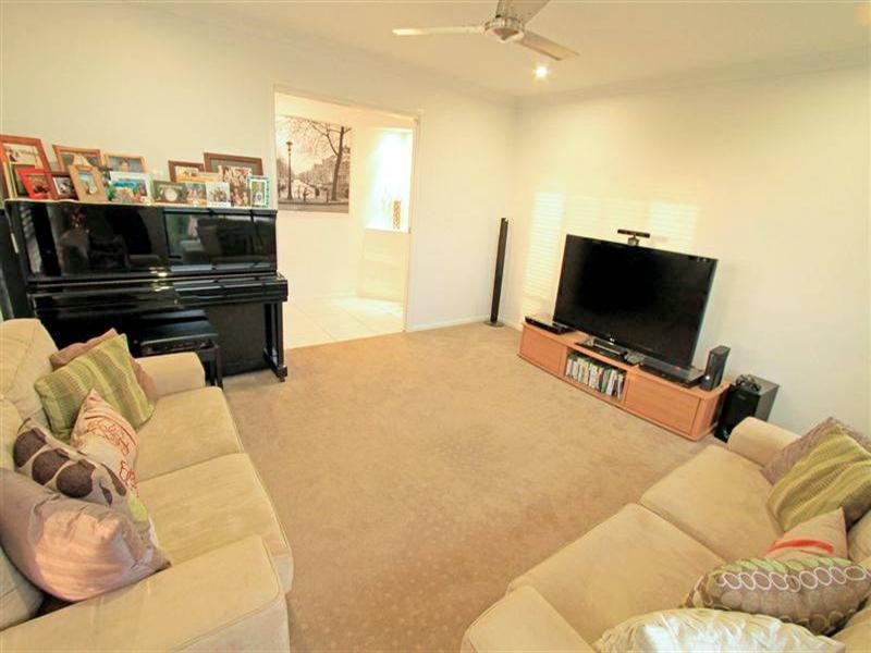 10 Hodda Drive, Kawana QLD 4701