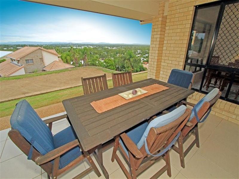10 Hodda Drive, Kawana QLD 4701