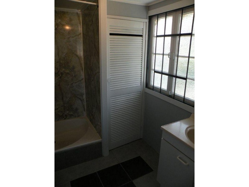 161 Mostyn Street, Berserker QLD 4701
