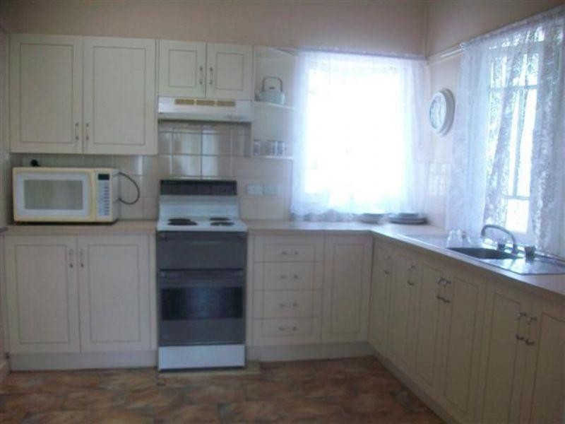 79 North Street, The Range QLD 4700