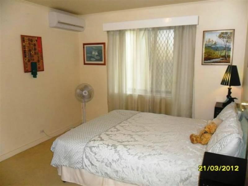 12 Agnes Street, The Range QLD 4700