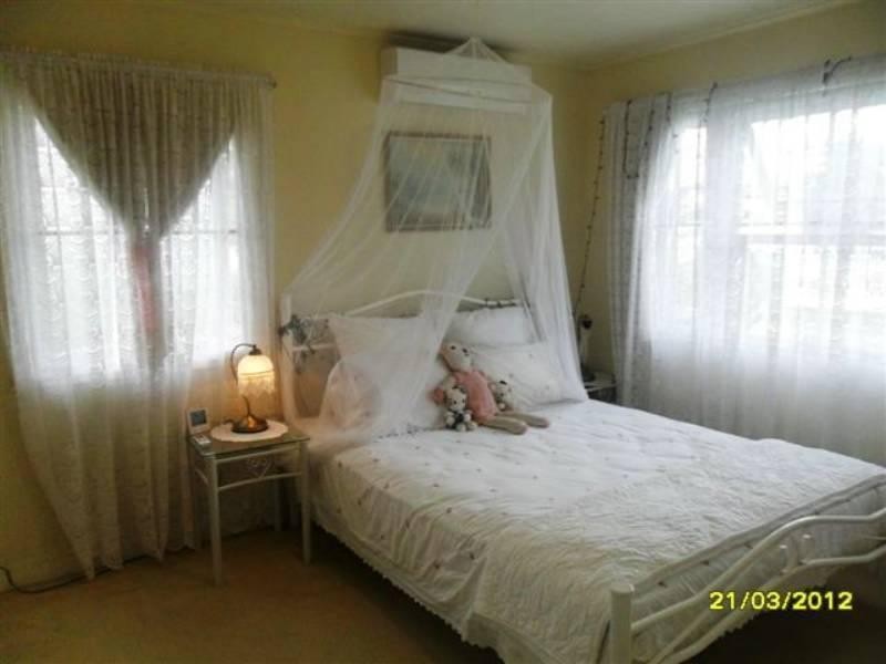 12 Agnes Street, The Range QLD 4700