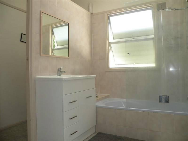 32 Elphinstone Street, Berserker QLD 4701