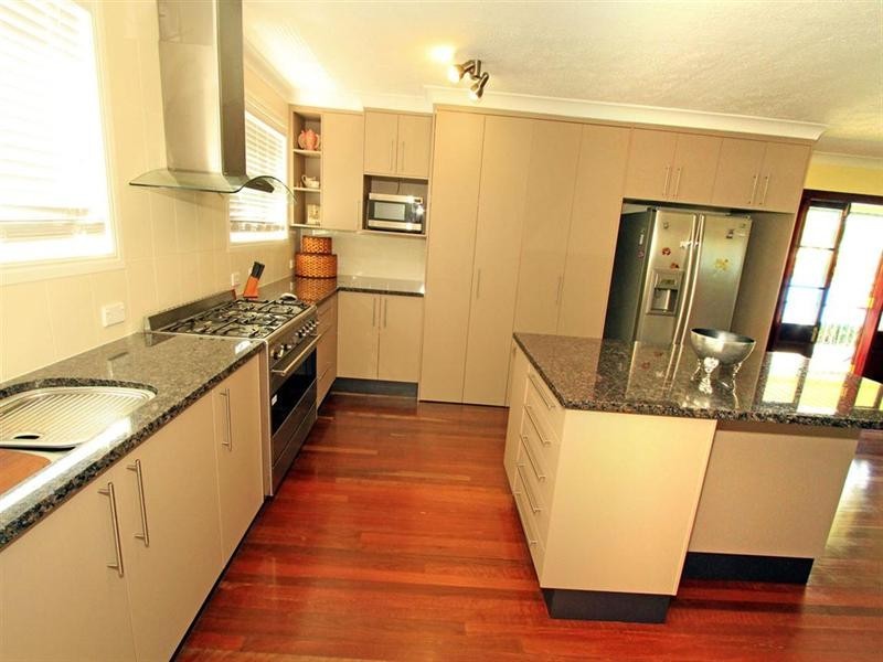 7 Rudd Street, The Range QLD 4700