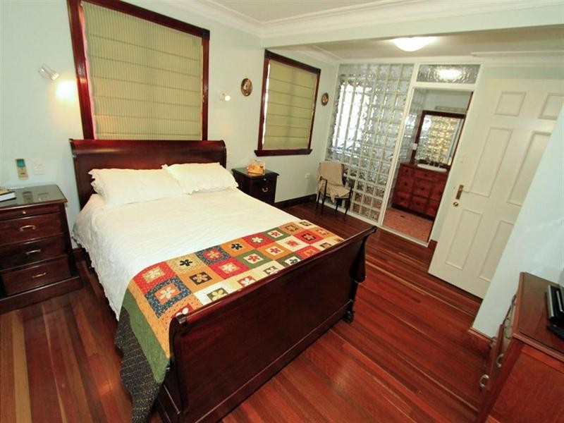 7 Rudd Street, The Range QLD 4700