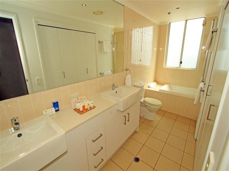 Unit 1103 The Edge Apartments, 102 Victoria Parade, Rockhampton City QLD 4700