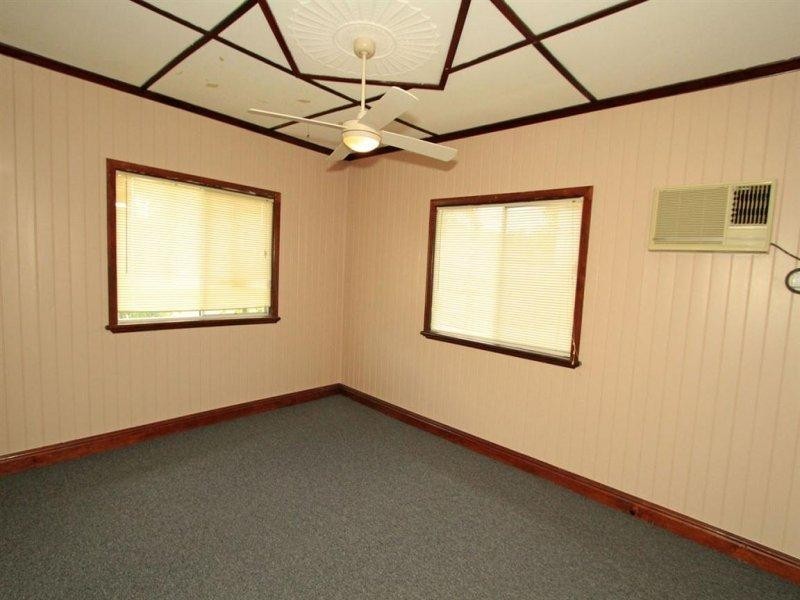 154 Mostyn Street, Berserker QLD 4701