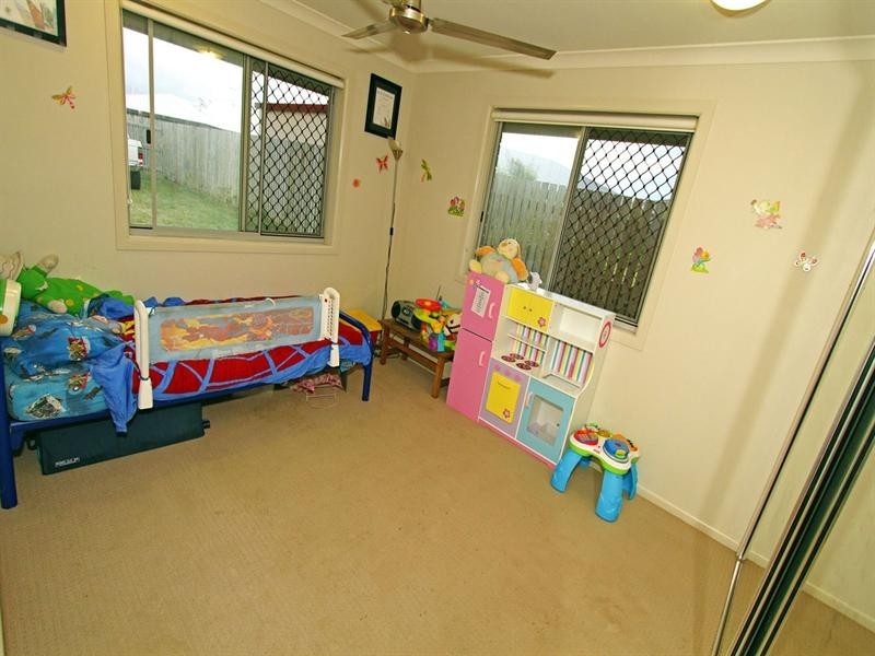 19 Cunningham Court, Gracemere QLD 4702