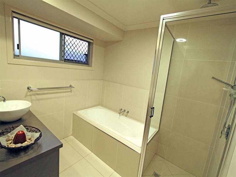 19 Cunningham Court, Gracemere QLD 4702