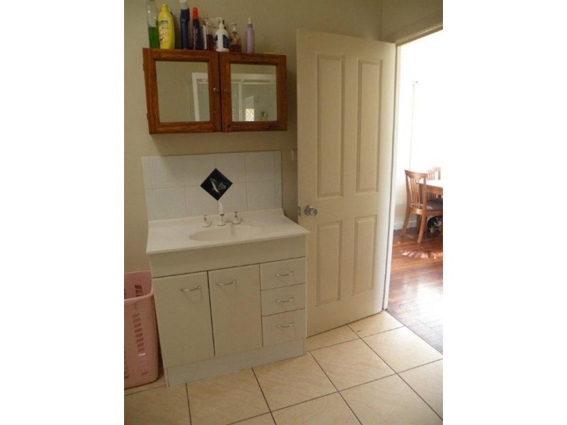 246 Elphinstone Street, Koongal QLD 4701