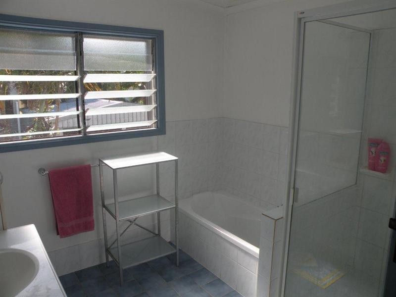 31 Face Street, Park Avenue QLD 4701