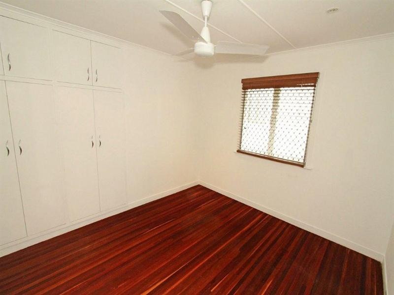 252 Upper Dawson Road, The Range QLD 4700