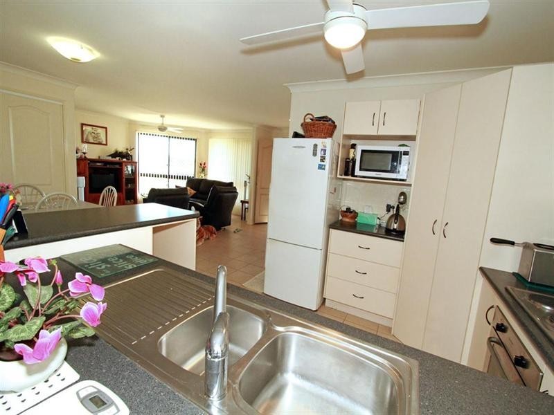 6 Zamia Way, Gracemere QLD 4702