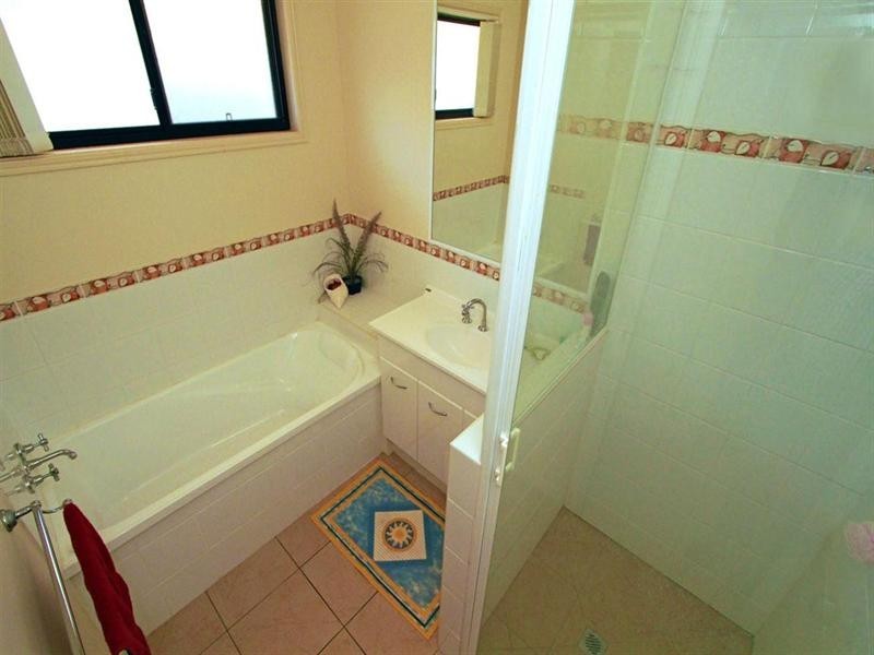 6 Zamia Way, Gracemere QLD 4702