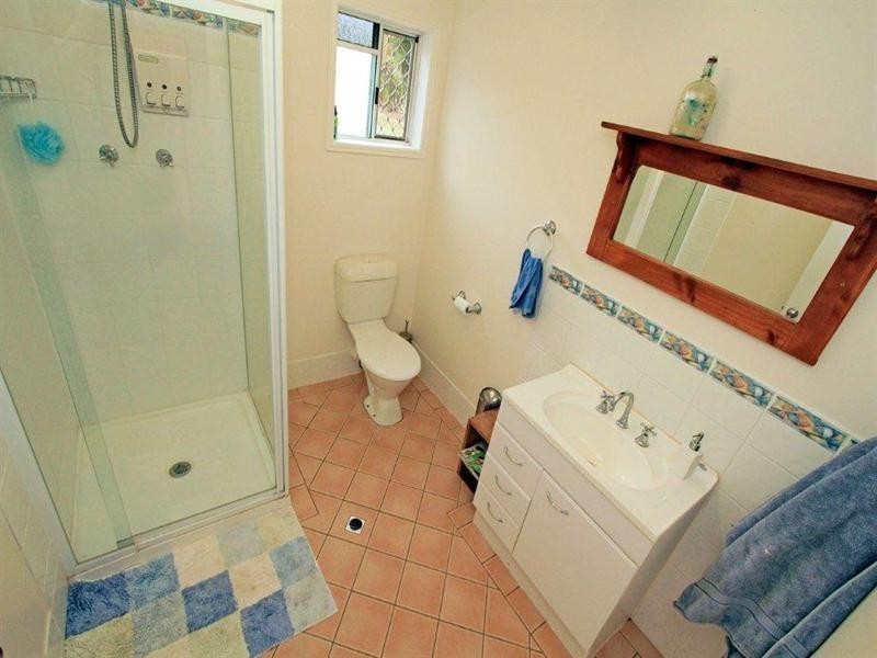 15 Fenwick Street, Gracemere QLD 4702