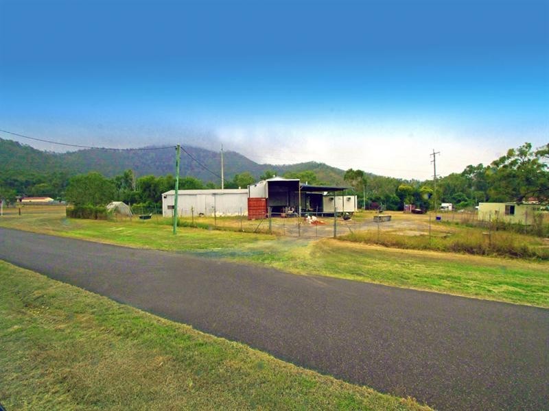 636 Montgomerie Street, Lakes Creek QLD 4701