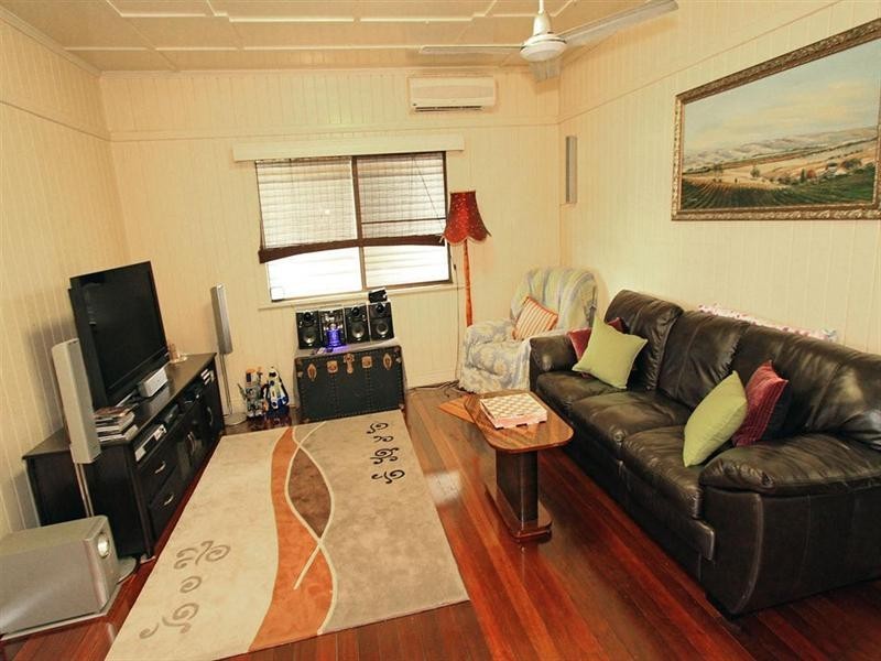 4 Jones Street, Wandal QLD 4700