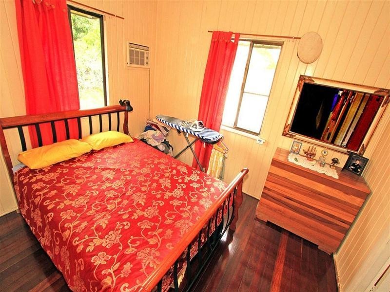 4 Jones Street, Wandal QLD 4700