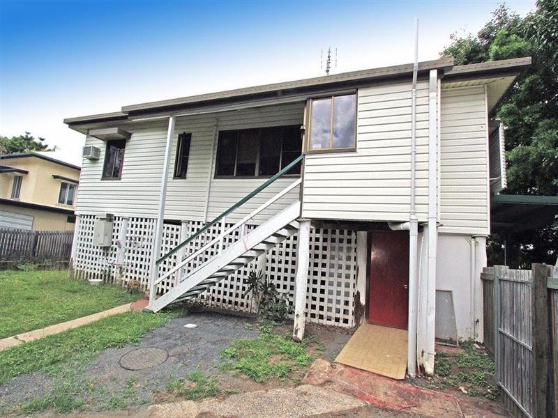 4 Jones Street, Wandal QLD 4700