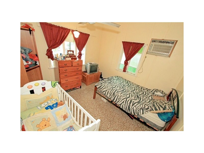 132 Nobbs Street, Berserker QLD 4701