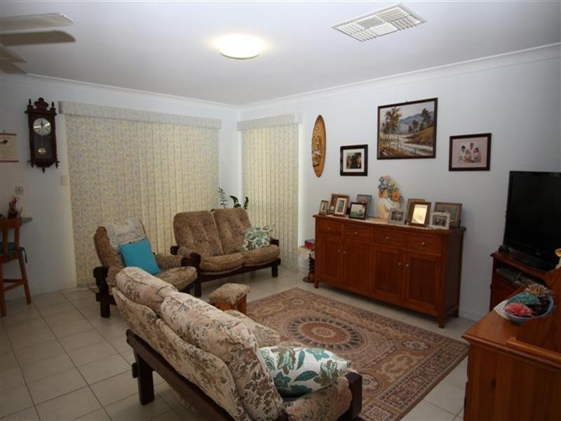 18 Sunrise Crescent, Gracemere QLD 4702