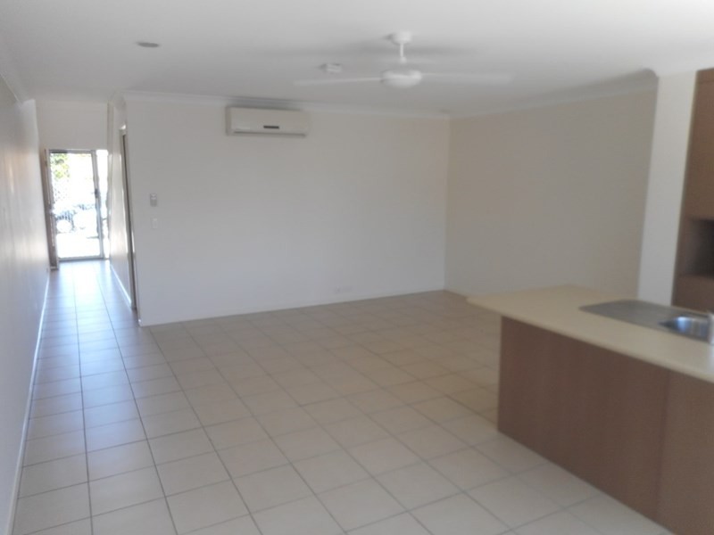 7/12-14 MacDonald Street, Allenstown QLD 4700