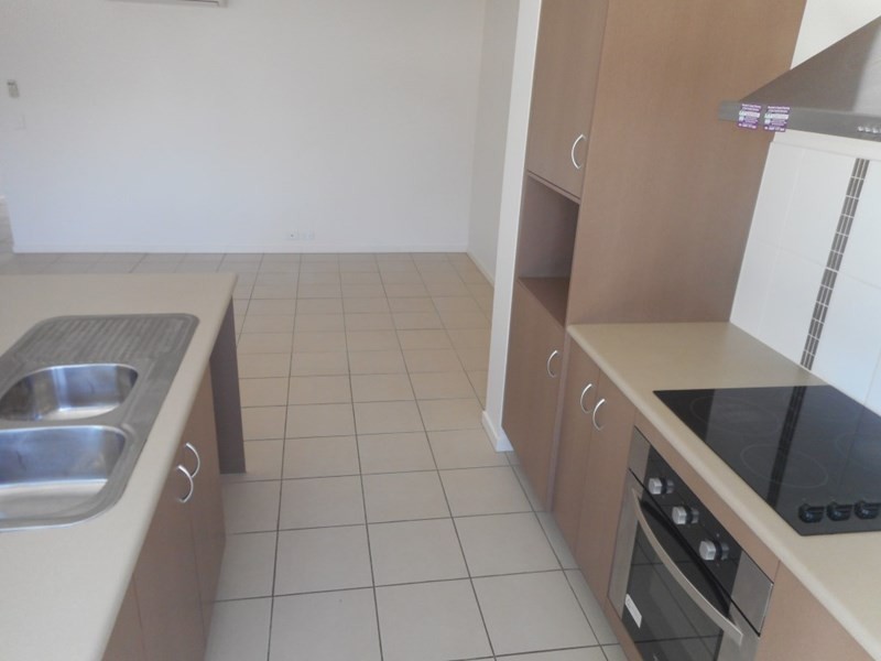 7/12-14 MacDonald Street, Allenstown QLD 4700