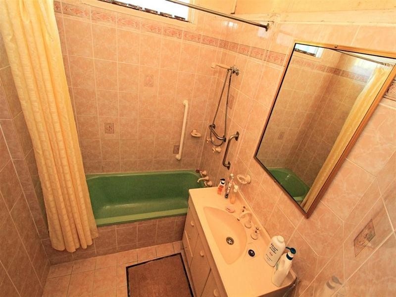 44 Meade Street, Wandal QLD 4700