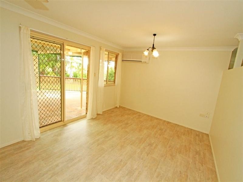 4 Esme Place, Gracemere QLD 4702