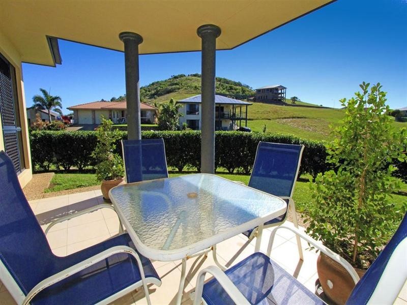 2 Paradise Way, Emu Park QLD 4710