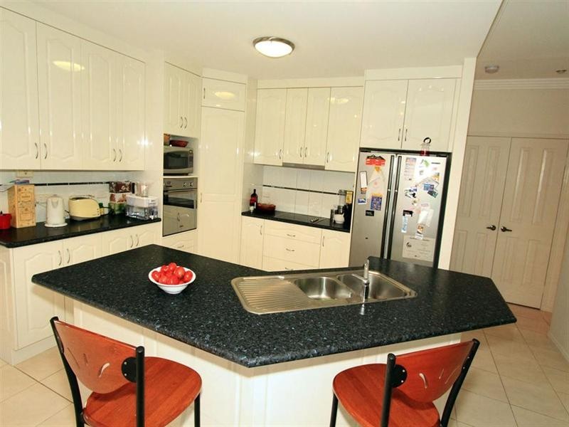 2 Paradise Way, Emu Park QLD 4710