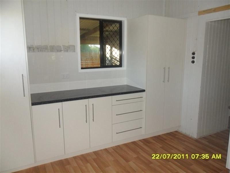 163 High Street, Berserker QLD 4701