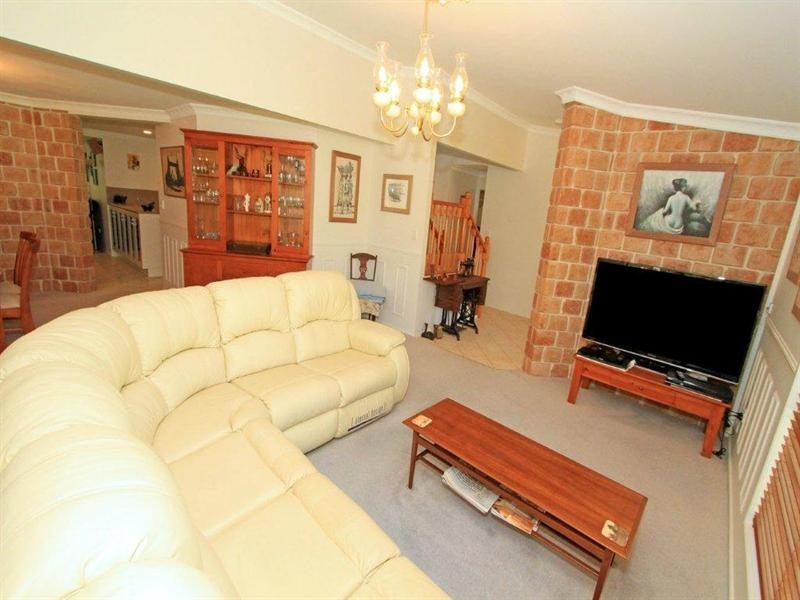 7 Rogar Avenue, Frenchville QLD 4701