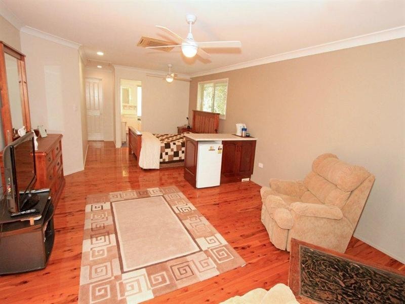 7 Rogar Avenue, Frenchville QLD 4701