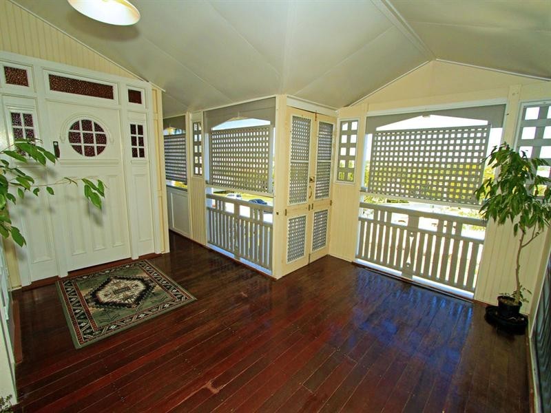 62 Cambridge Street, The Range QLD 4700