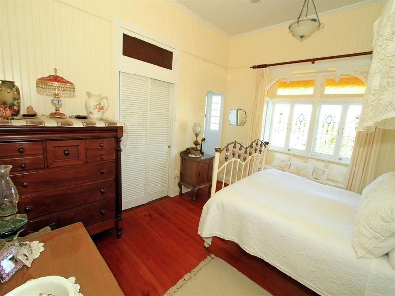 62 Cambridge Street, The Range QLD 4700