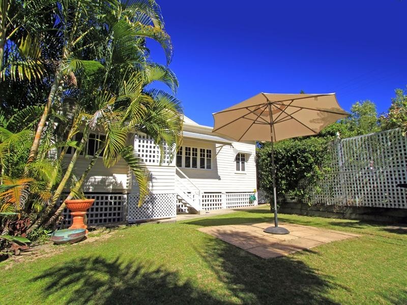 62 Cambridge Street, The Range QLD 4700