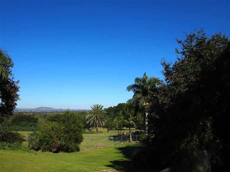 341 Agnes Street, The Range QLD 4700