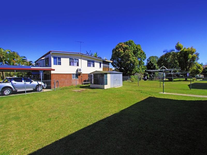 23 Symons Street, Park Avenue QLD 4701